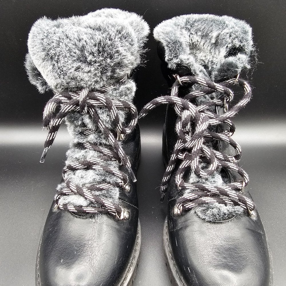 A New Day Lindy Faux Fur Lined Lace Up Hiking Boots Black Size 7